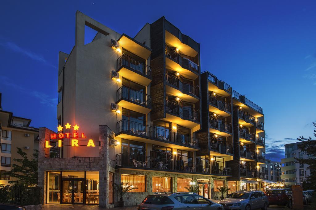 Hotel Lira Slântsjev Brjag Eksteriør bilde